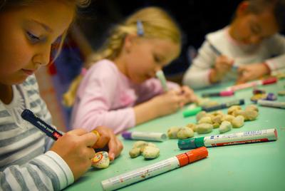 Igazgyöngy Alapfokú Művészetoktatási Intézmény-stock-foto