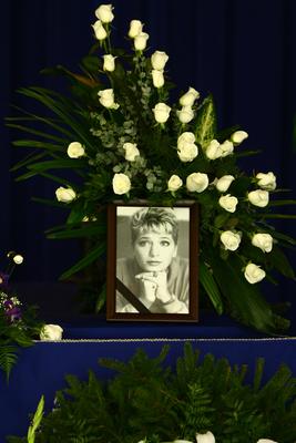 Végső búcsú Albert Györgyitől-stock-foto