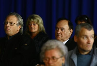 Végső búcsú Albert Györgyitől-stock-foto