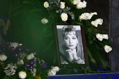 Végső búcsú Albert Györgyitől-stock-foto