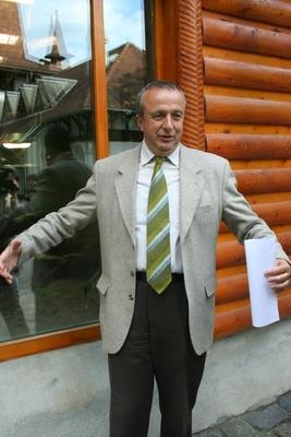 Budapestre érkezett a komodói sárkány-stock-foto