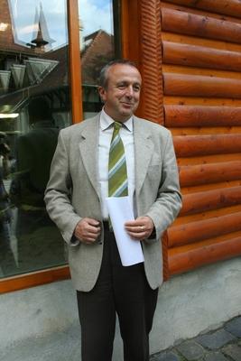 Budapestre érkezett a komodói sárkány-stock-foto