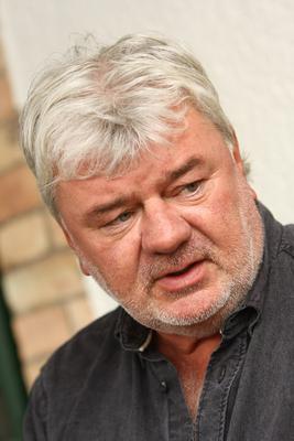 Állomás - A Duna TV saját gyártású sorozata-stock-foto