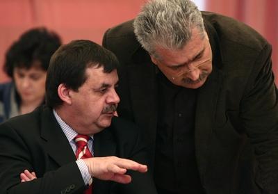 Elmarad Hagyó Miklós meghallgatása-stock-foto