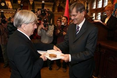 Díszpolgári Cím, Pro Urbe, Budapestért - díjátadó-stock-foto