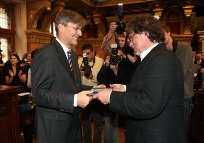 Díszpolgári Cím, Pro Urbe, Budapestért - díjátadó-stock-foto