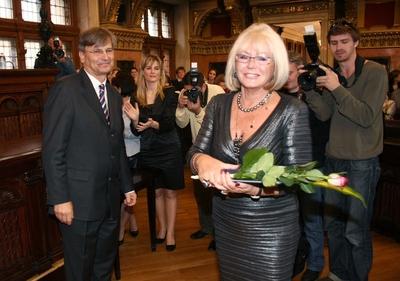 Díszpolgári Cím, Pro Urbe, Budapestért - díjátadó-stock-foto