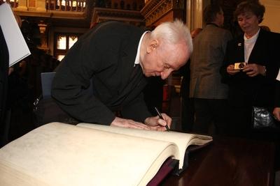 Díszpolgári Cím, Pro Urbe, Budapestért - díjátadó-stock-foto