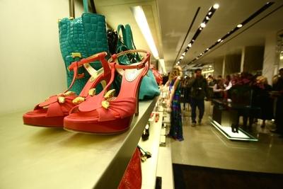 Roberto Cavalli Divatház nyílt az Andrássy úton-stock-foto