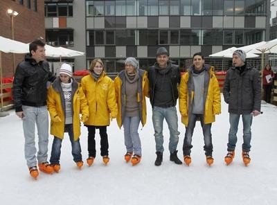 Új műjégpálya nyílt a Corvin Bevásárlóközpont tetején-stock-foto