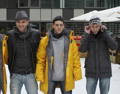 Új műjégpálya nyílt a Corvin Bevásárlóközpont tetején-stock-foto