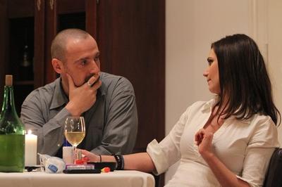 Délután - kétszereplős kávéházi életszelet-stock-foto