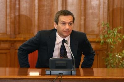 Bajnai Gordon miniszterelnök megnyitja az új kormány első ülését-stock-foto