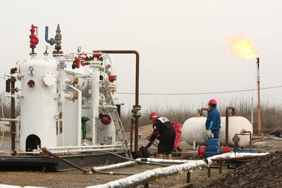 Földgáz-kitermelés, Makói-árok-stock-foto