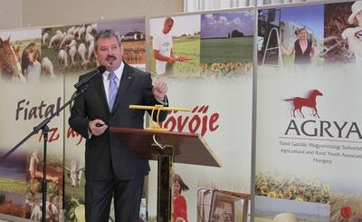 Fiatal Gazda Konferencia 2011-stock-foto