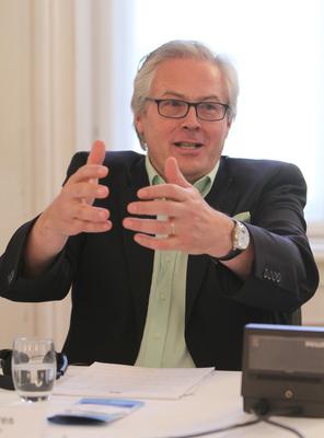 Gazdasági konferencia-stock-foto