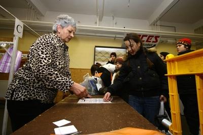 Hógolyó világrekord-kísérlet-stock-foto