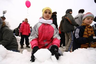 Hógolyó világrekord-kísérlet-stock-foto