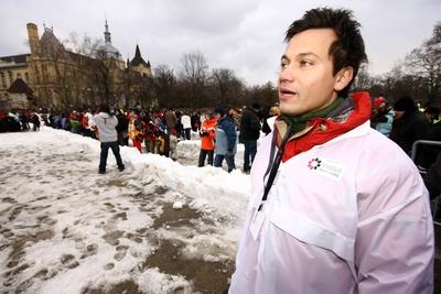 Hógolyó világrekord-kísérlet-stock-foto