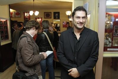 A felújított Karinthy Színház évadnyitó sajtótájékoztatója-stock-foto