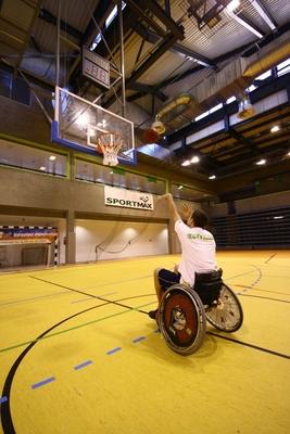 Kerekesszékes kosárlabda minitorna-stock-foto