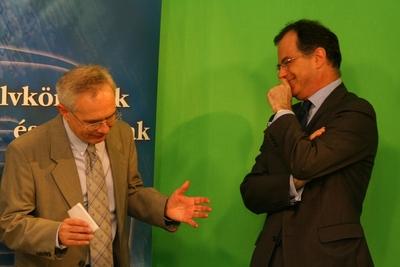 XV. Budapesti Nemzetközi Könyvfesztivál-stock-foto