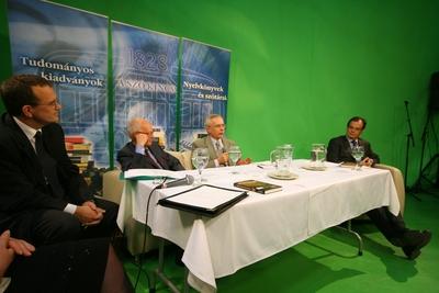 XV. Budapesti Nemzetközi Könyvfesztivál-stock-foto