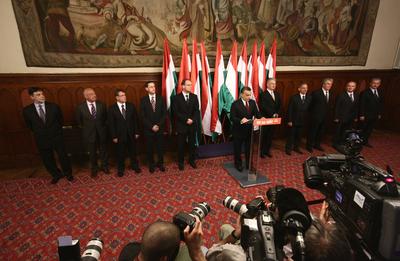 Megnevezte kormányának tagjait Orbán Viktor-stock-foto