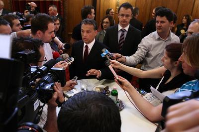 Megnevezte kormányának tagjait Orbán Viktor-stock-foto