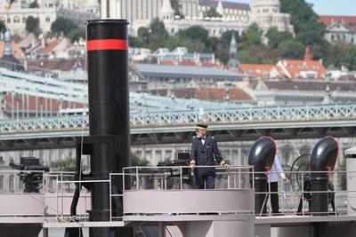 Bemutatták a felújított Lajta monitort-stock-foto