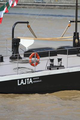 Bemutatták a felújított Lajta monitort-stock-foto