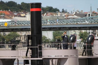 Bemutatták a felújított Lajta monitort-stock-foto