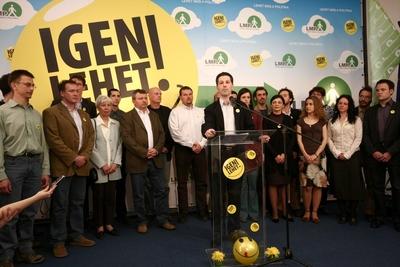 Választások éjszakája - második forduló-stock-foto