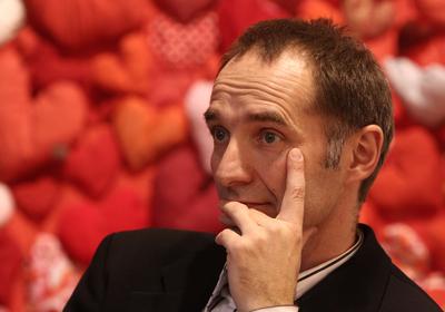 Szociális ellátórendszer - javaslat-stock-foto