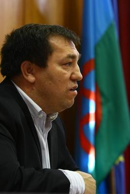 Az Országos Cigány Önkormányzat sajtótájékoztatója-stock-foto