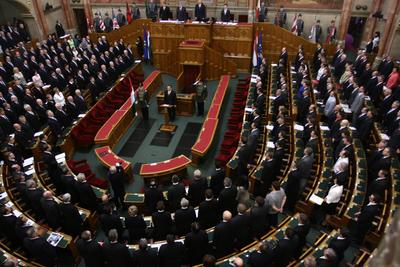 Kormányalakítás - Orbán Viktor eskütétele-stock-foto