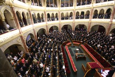 Kormányalakítás - Orbán Viktor eskütétele-stock-foto