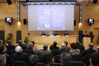 Parancsnoki évértékelő az ORFK-n-stock-foto