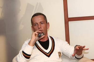 Paleolit táplálkozás - beszélgetés-stock-foto