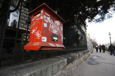 Postaláda-stock-foto