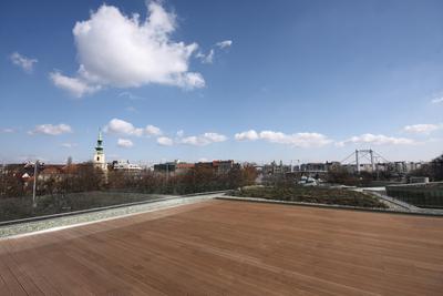 Építkezés a Rácz Fürdőnél-stock-foto