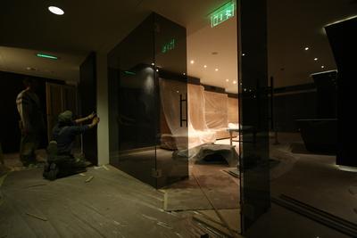 Építkezés a Rácz Fürdőnél-stock-foto