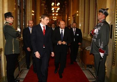 Hazánkba látogatott Traian Basescu román elnök-stock-foto