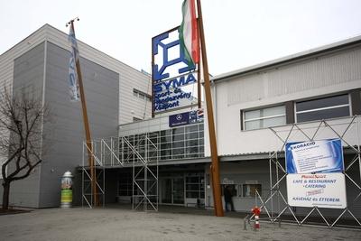 SYMA rendezvénycsarnok-stock-foto
