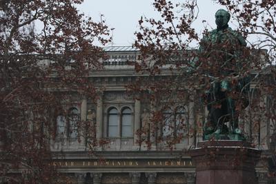 Széchenyi István szobra Budán-stock-foto