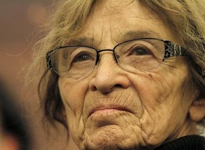 Szép Szó - Népszava-stock-foto