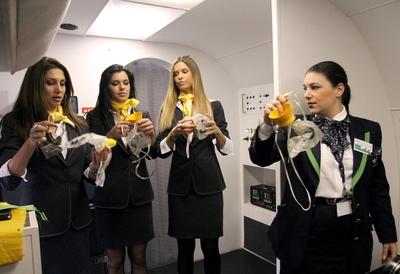 Sztárok a reptéren-stock-foto