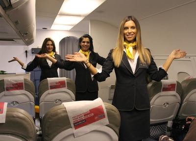 Sztárok a reptéren-stock-foto