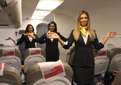 Sztárok a reptéren-stock-foto