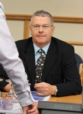 Reptéri biztonság - sajtótájékozttó-stock-foto